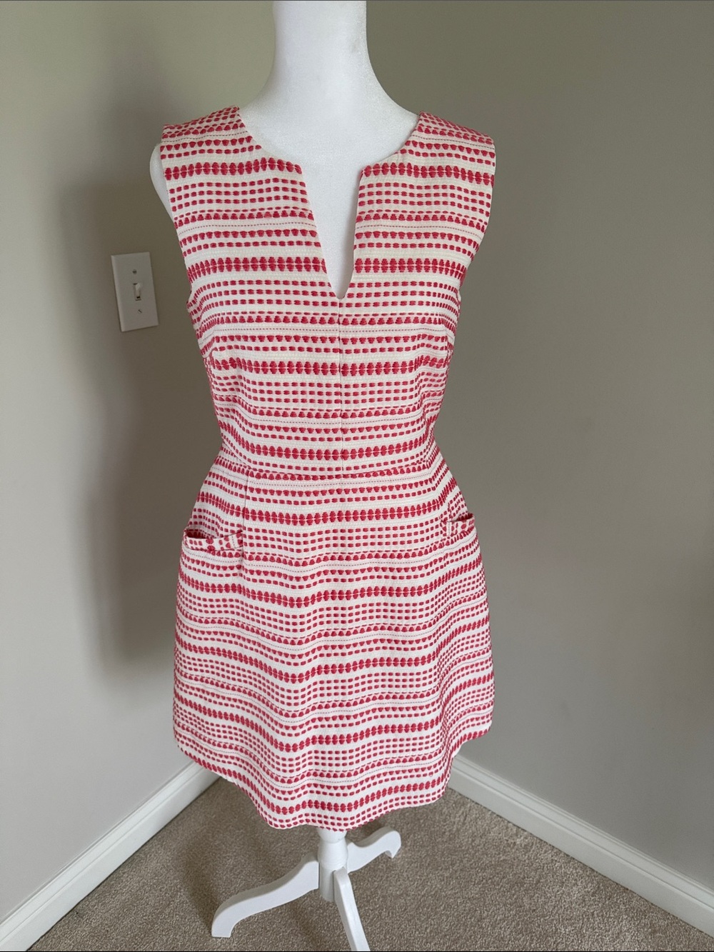 cupcakes & cashmere Red and White Notch-Neck Mini Dress